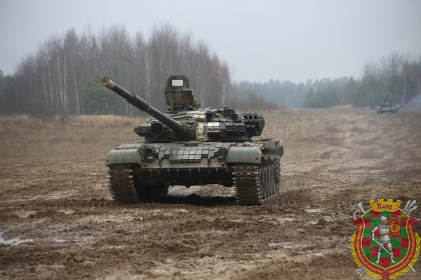 Годовой праздник бронетанковой службы Вооружённых Сил