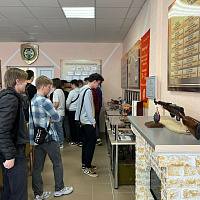 Военнослужащие 74 опс провели профориентационную работу