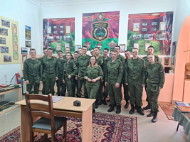 Студенты военной кафедры посетили клуб в/ч 71327