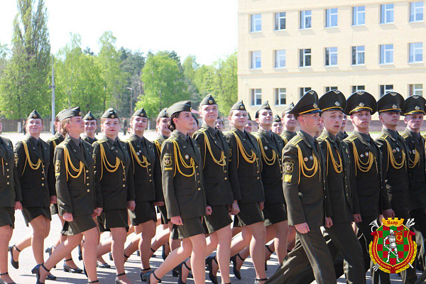 Праздник ветеранов и молодёжи