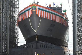 На верфи Mazagon Docks Limited спущены на воду два боевых корабля для ВМС Индии
