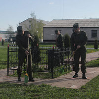 Почтили память героев