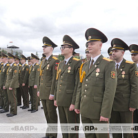 На площади Государственного флага  прошёл выпуск лейтенантов военно-медицинского института в БГМУ