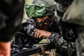 Продолжаются занятия по боевой подготовке с курсантами Военной академии Беларуси