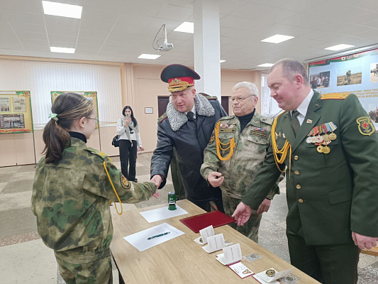 Воспитанники военно-патриотического клуба «Гарнизон» произнесли торжественное обещание кадета