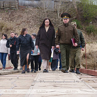 Военнослужащие 30 ождбр навели мост в городском посёлке Бешенковичи