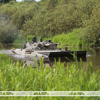 С курсантами Военной академии прошло занятие по преодолению водной преграды