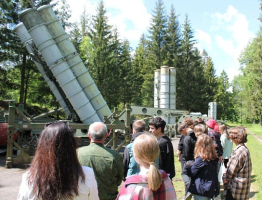 Зенитчики приглашают на День открытых дверей