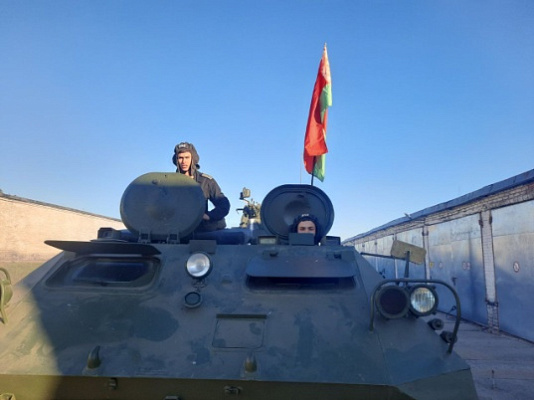 Артиллеристы убыли на полевой выход