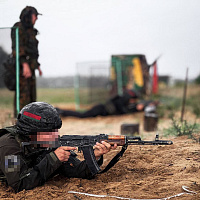 В воинских частях и соединениях продолжаются занятия по боевой подготовке