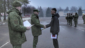 В 120 омбр завершились учебные сборы с военнообязанными, проходящими службу в резерве