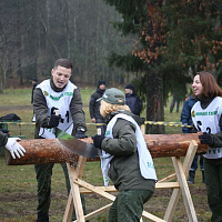 И пером и топором!