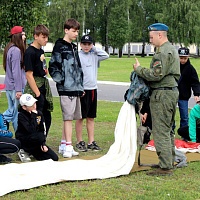 Продолжает работу военно-патриотический лагерь «Разведчик»