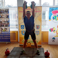 Завершился Открытый столичный кубок по гиревому спорту 