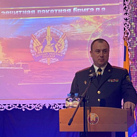 С праздником, зенитчики!