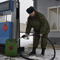 Выполняя профессиональные обязанности