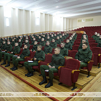 В Минской военной комендатуре проходят занятия с новым пополнением
