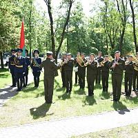 В Бресте поздравили ветеранов с наступающим Днём Победы