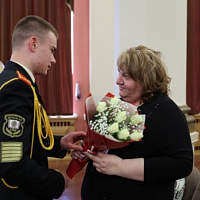 Сегодня для суворовцев Минского СВУ прозвенел последний звонок