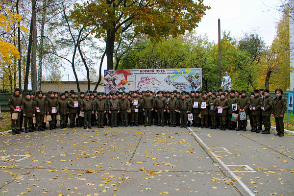 В 83-м отдельном инженерно-аэродромном полку прошло чествование военнослужащих, увольняемых в запас