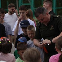 Военнослужащие навестили воспитанников ГУО «Детская деревня «Истоки»