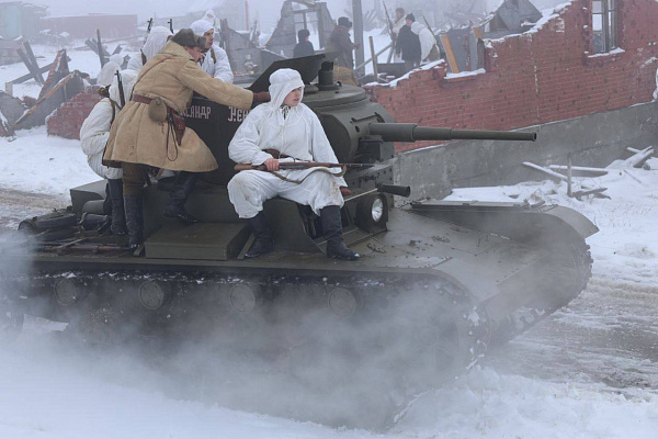 На территории историко-культурного комплекса «Линия Сталина» состоялась презентация танка Т-26