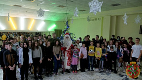 Стражи неба в гостях у детей