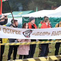 И пером и топором!