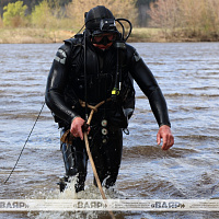 Военнослужащие понтонно-мостового батальона 188 ибр отработали наведение паромной переправы через реку Днепр