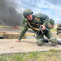 Продолжаются занятия с военнослужащими нового пополнения