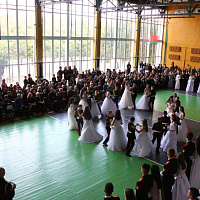 В 11 омбр состоялся традиционный кадетский бал