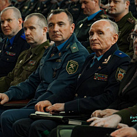 Генерал-лейтенант Александр Вольфович провёл встречу с офицерами Брестского гарнизона