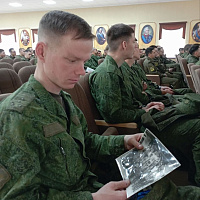 С военнослужащими 65 автбр и 36 дмостбр прошел патриотический час, приуроченный к 40-й годовщине трагедии на Чернобыльской АЭС