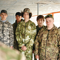 Продолжаются военно-полевые сборы со старшеклассниками