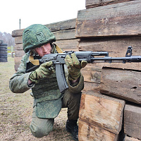 В воинских частях и соединениях продолжаются занятия по боевой подготовке