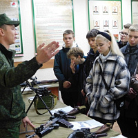 Один день в воинской части