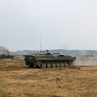 В воинских частях и соединениях с военнослужащими продолжаются занятия по боевой подготовке