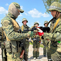 Каникулы с армией проводят тысячи юных белорусов