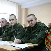 Военнослужащие нового пополнения в/ч 30151 готовятся к принятию Военной присяги