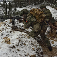 Учению десантников дан старт