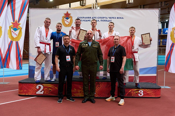 Белорусские армейские спортсмены взяли «бронзу» на чемпионате по армейскому рукопашному бою в Москве