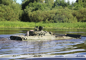 С курсантами Военной академии прошло занятие по преодолению водной преграды