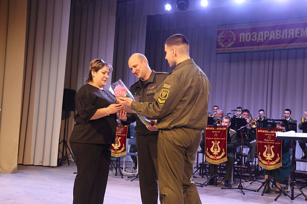 В 72 ОУЦ прошло торжественное мероприятие, приуроченное ко Дню женщин