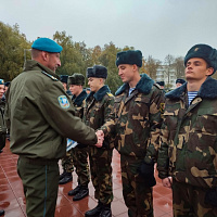 Чествование военнослужащих, увольняемых в запас