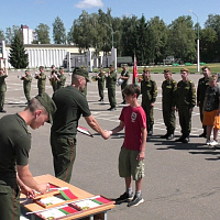  На базе 120 омбр завершилась первая смена военно-патриотического лагеря «Гвардейцы»