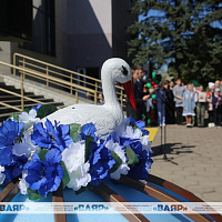 В Гродно прошла акция «Белые журавли», посвященная 80-летию Великой Победы