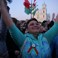 «Споём День Победы вместе»