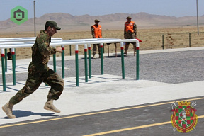 Победа ищет сильных