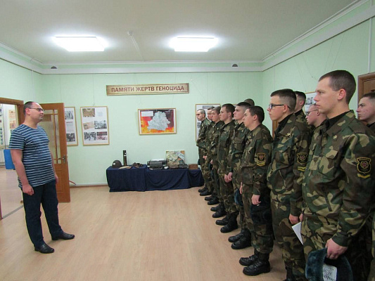 Экскурсия для военнослужащих