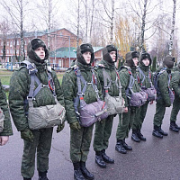 Военнослужащие нового пополнения продолжают постигать основы военного дела